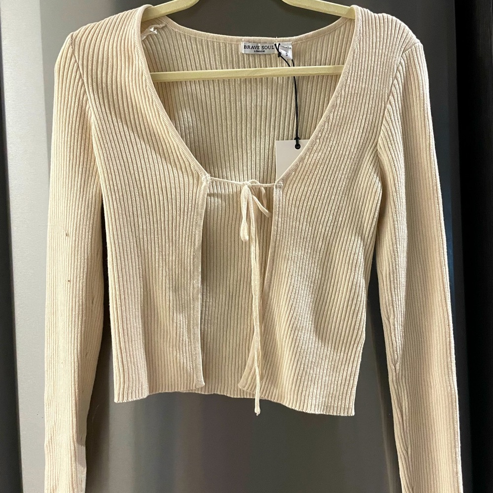 open crop top nasty gal